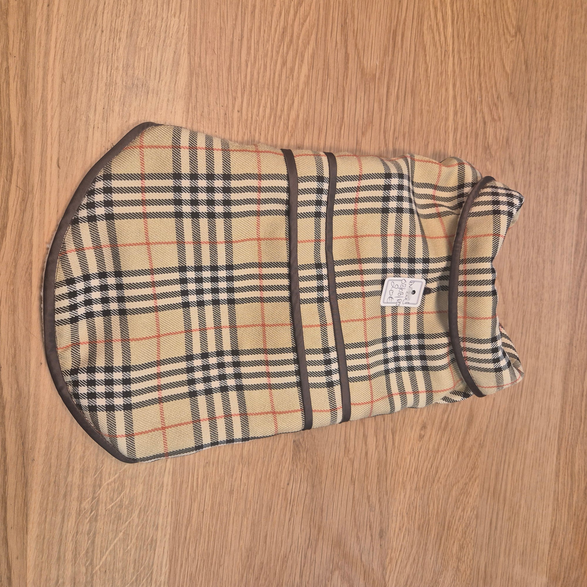 Manteau chien Burberry teddy Rain’s Paris T26 seconde main dépôt vente