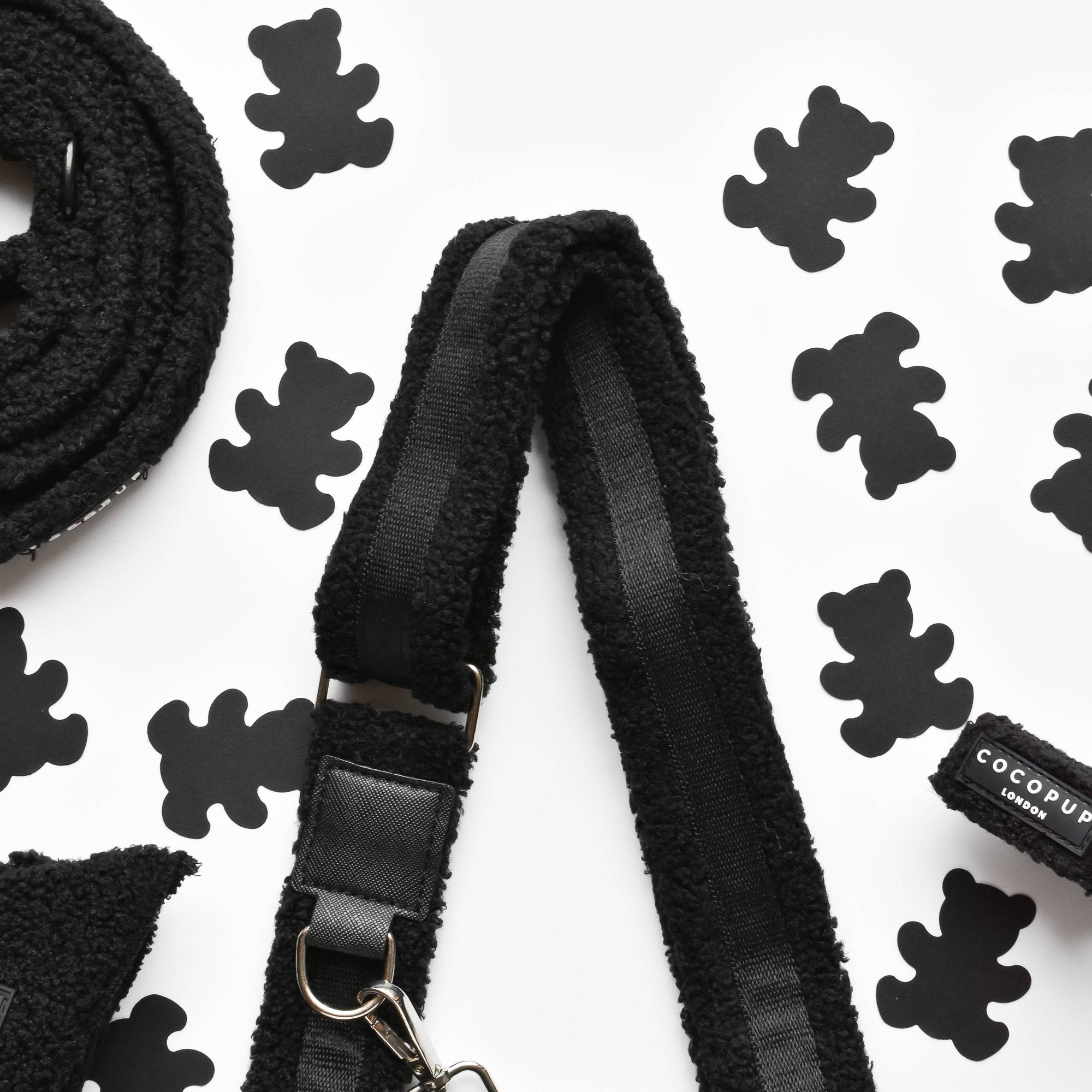Bandoulière Baloo Teddy noire pour sac de promenade – Accessoire moelleux et chic pour chiens