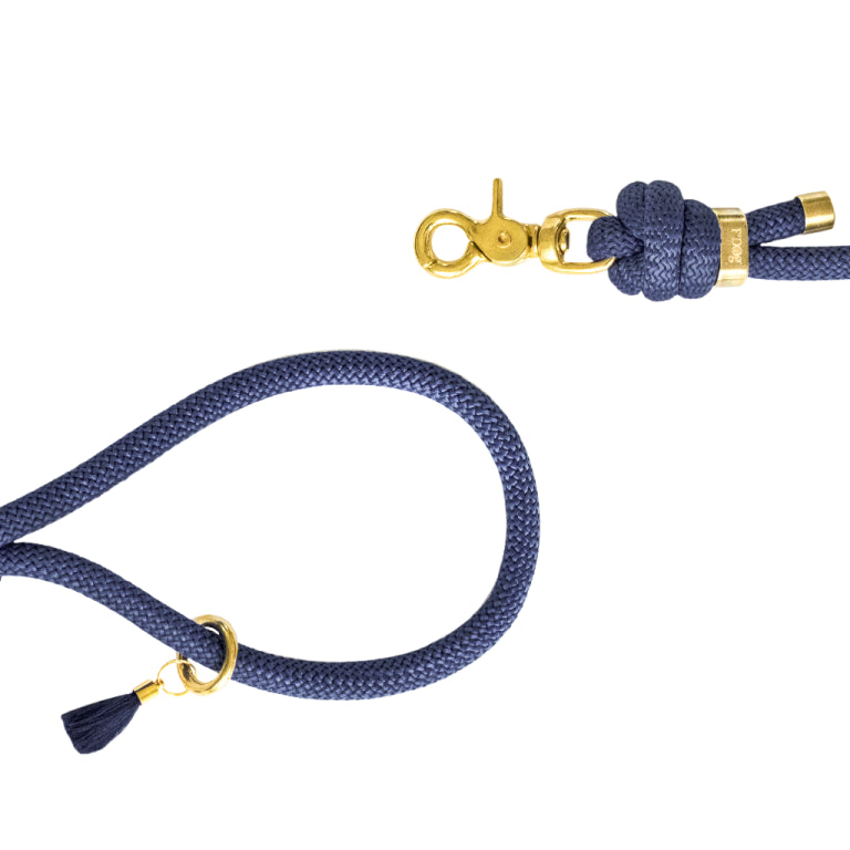 Laisse Bandoulière pour chien en paracorde Bleu Marine de Frimousse Dog - Fabriquée en France, bouclerie dorée, adaptée à toutes les races de chiens.