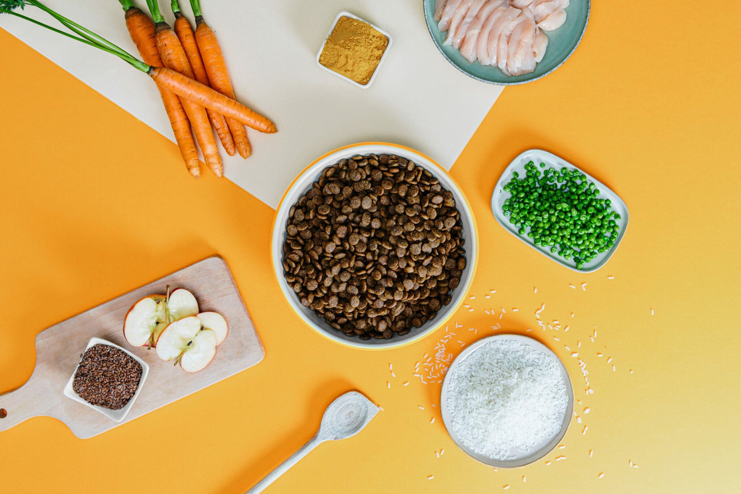 Croquettes Gourmandes au Poulet Frais - Un festin équilibré pour les chiens de toutes tailles, offert par Dog Chef et disponible chez DOG DéliCAT.