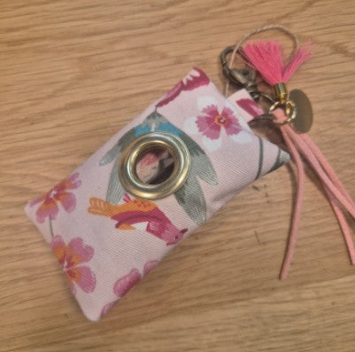 Distributeur sacs chien rose motif Anémone fait main