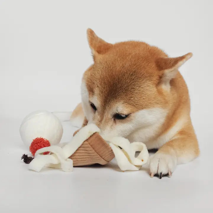 Jouet interactif de fouille pour chien en forme de glace - Ice Cream Pop de Lambwolf Collective.