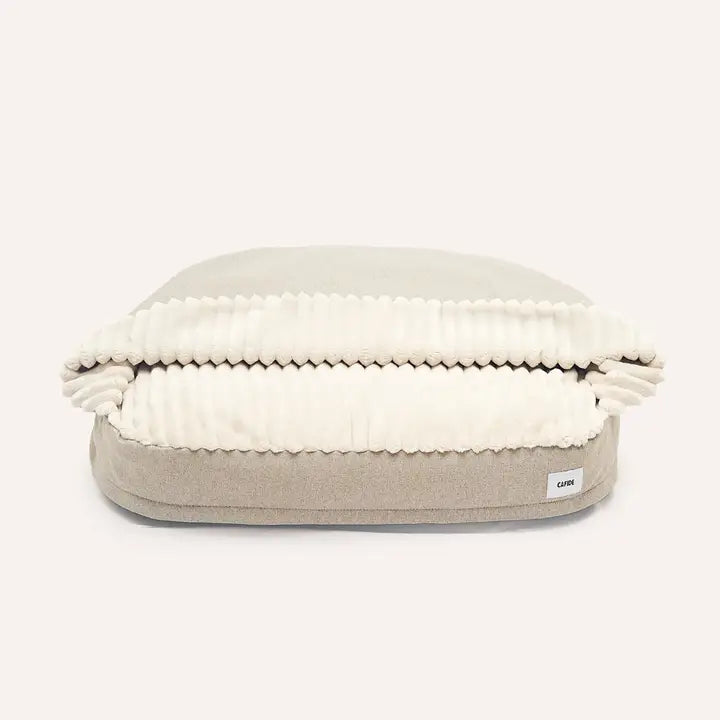 lit pour chien avec capuche chenille beige maso cafide