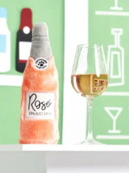 Peluche pour chien avec bouteille sifflante Happy Hour Crusherz Rosé Zippy Paws – Zippy Paws – DOG DéliCAT