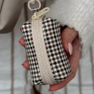 Porte-sac à crottes élégant Heritage Check - Cocopup London - DOG DéliCAT