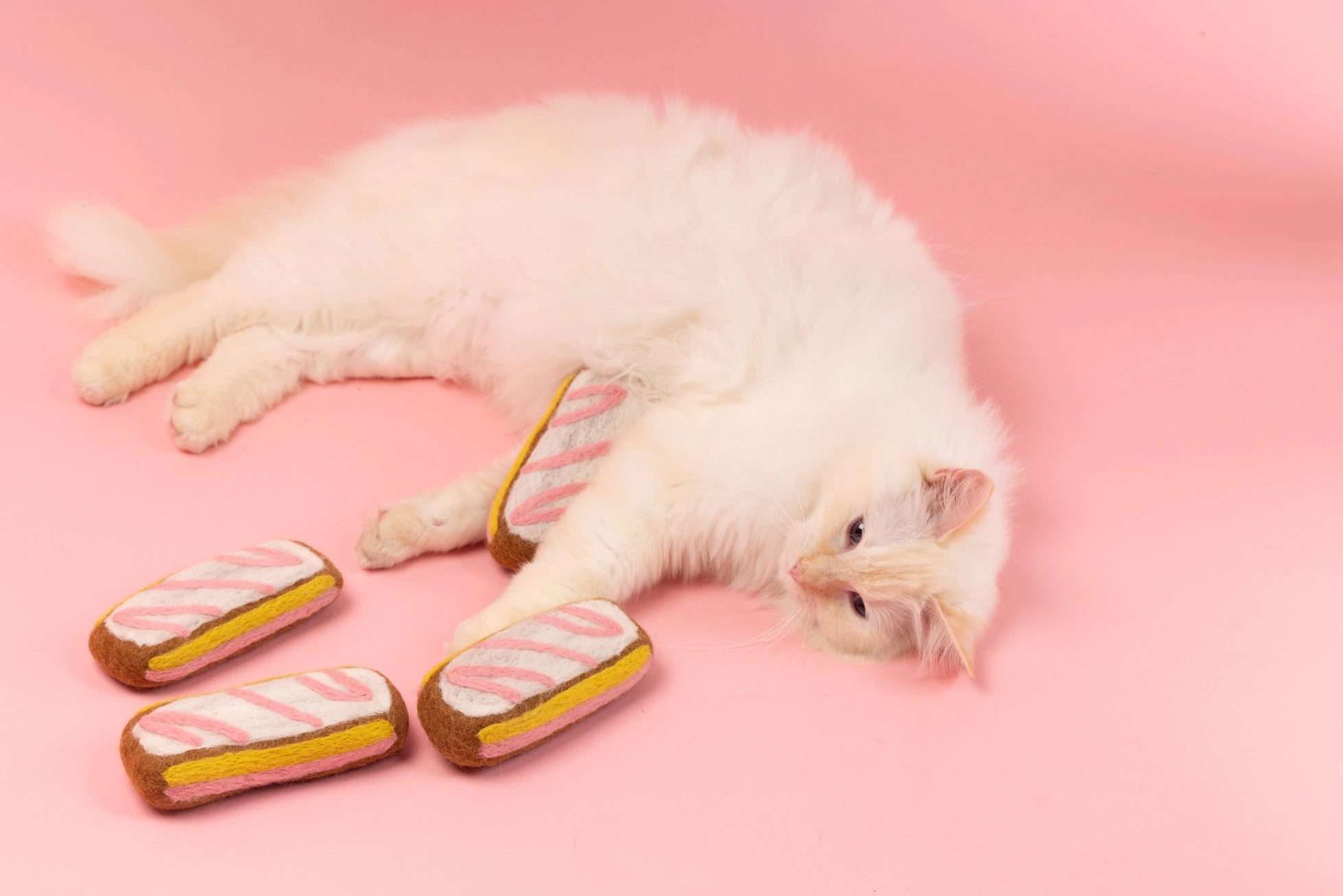 Angel Slice – Jouet kicker en feutre pour chat - MIMI'S DAUGHTER - DOG DéliCAT