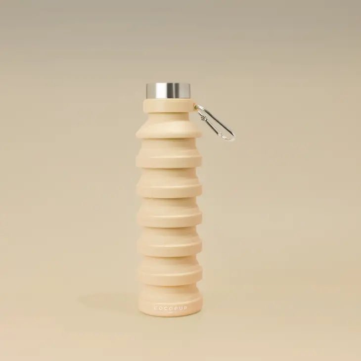 Bouteille d’eau pliable pour chien nude – Cocopup London – DOG DéliCAT