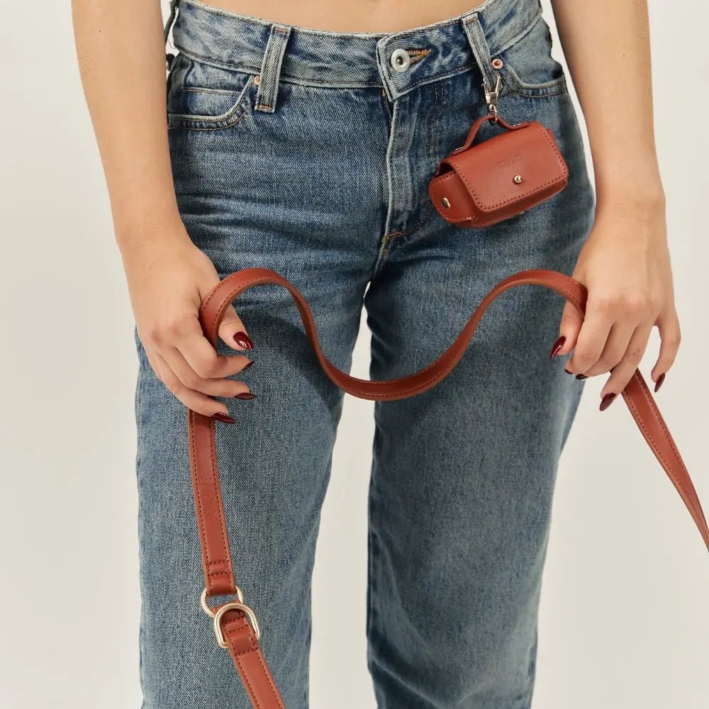 Distributeur de Sacs en Cuir Vegan Marron Camel – Jala - CAFIDE - DOG DéliCAT