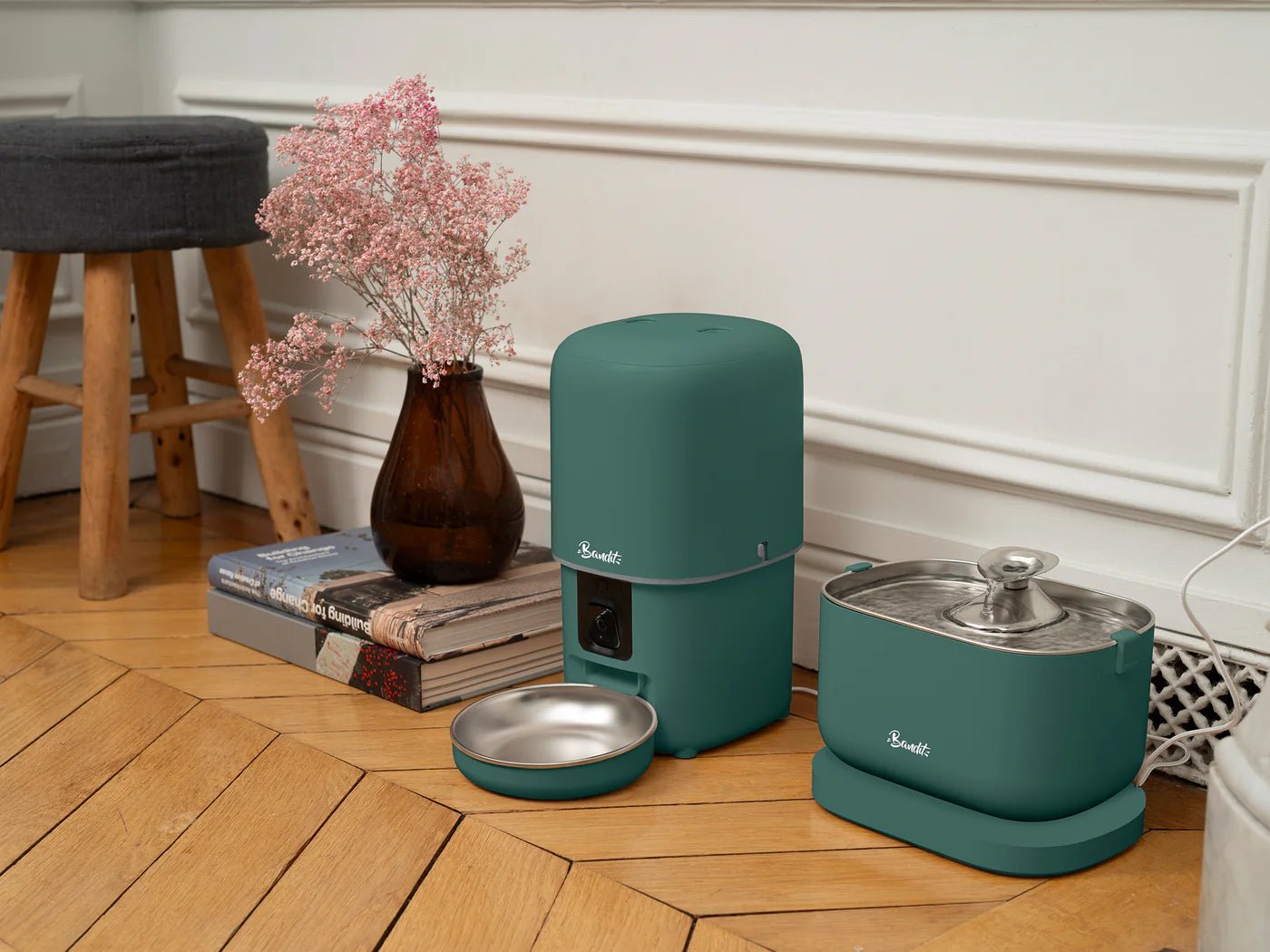 Fontaine à eau filaire pour chat Bandit – Hydratation saine et silencieuse - BANDIT - DOG DéliCAT