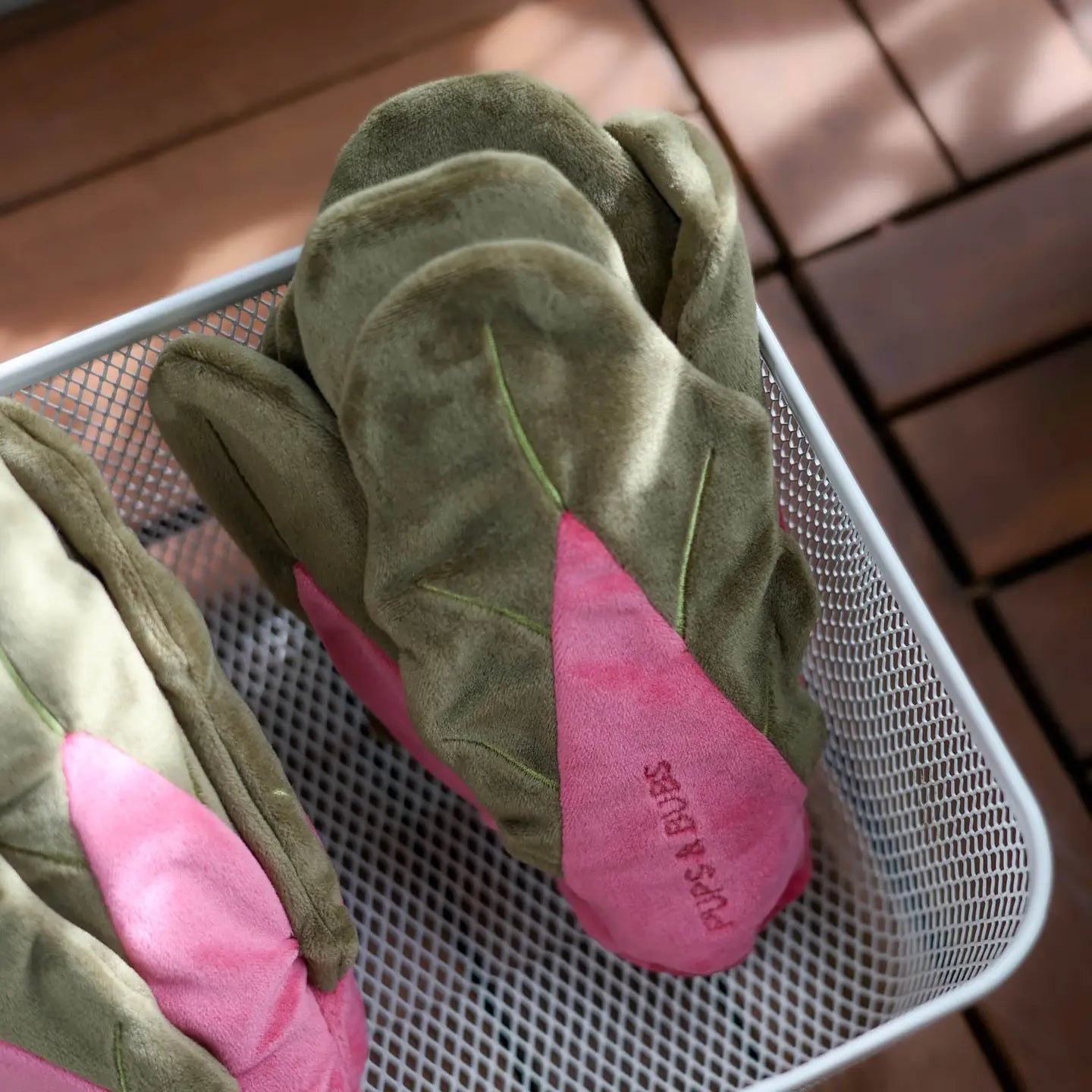 Jouet enrichissement chien design végétal Pups & Bubs