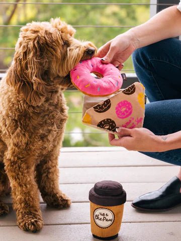 Jouet en peluche pour chien Pup Cup Café - Donut Format Mini🍩 - PET PLAY - DOG DéliCAT