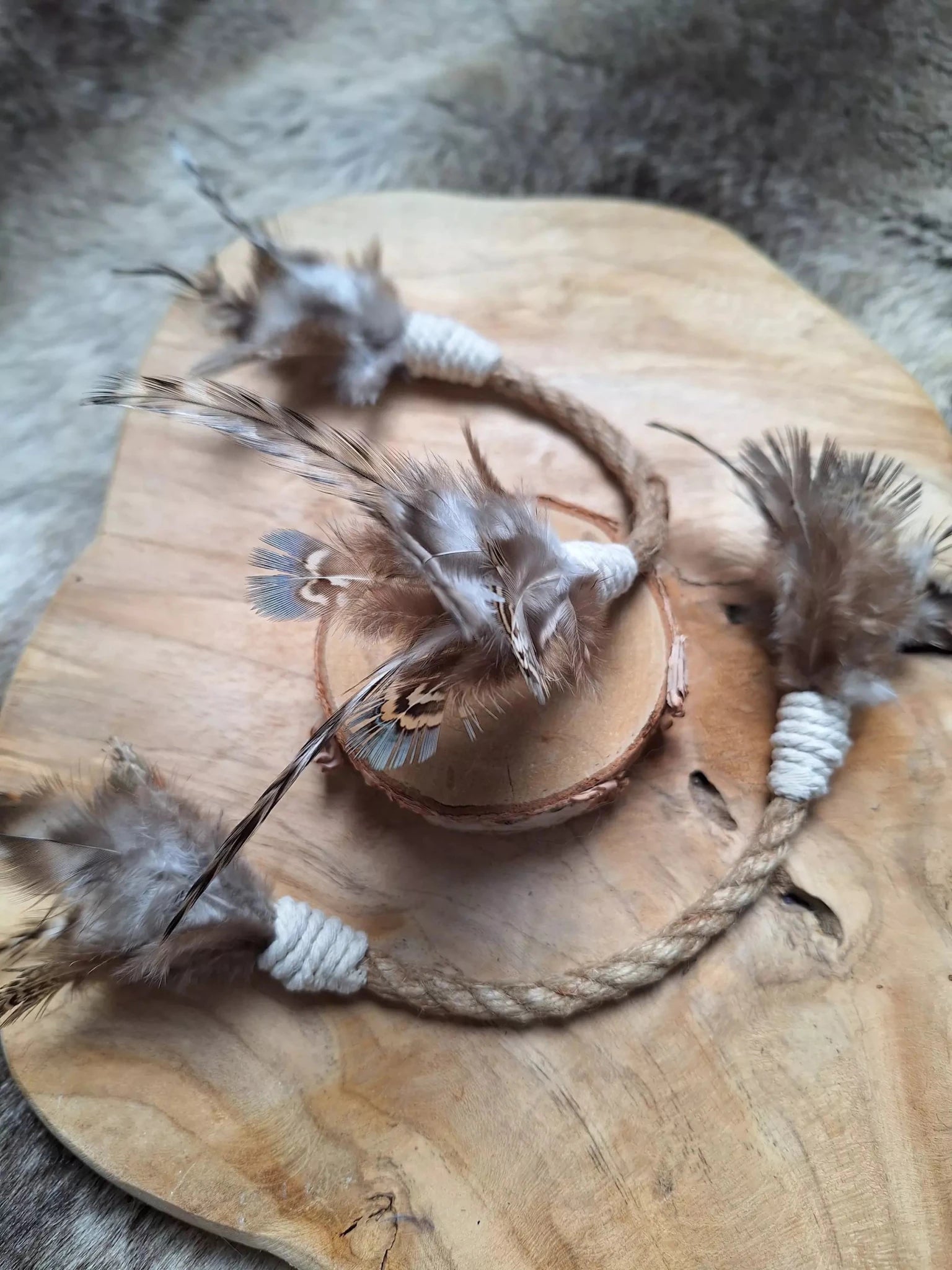 Jouet pour chat Snake O Plumes – La chasse à la maison - LES PEPETTES CREATIONS - DOG DéliCAT