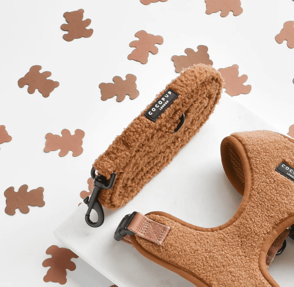 Laisse en peluche pour chien - Confort et douceur avec Paddington - COCOPUP LONDON - DOG DéliCAT