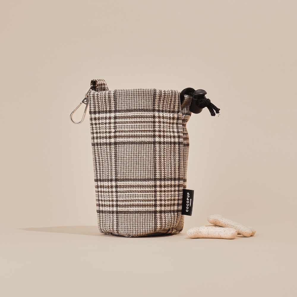 Pochette à friandises Pup Plaid – chic & imperméable - COCOPUP LONDON - DOG DéliCAT