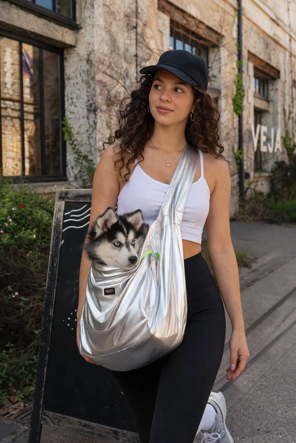 Sac de transport bandoulière pour chien Le Loop MOOF – MOOF – DOG DéliCAT