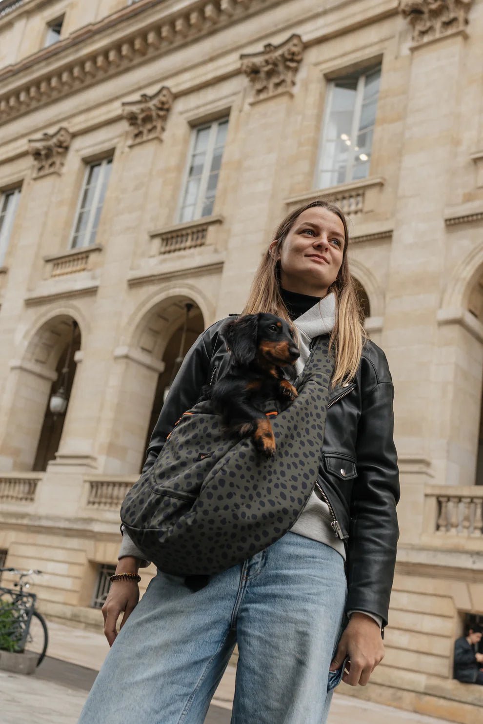 Sac de transport bandoulière pour chien Le Loop MOOF – MOOF – DOG DéliCAT