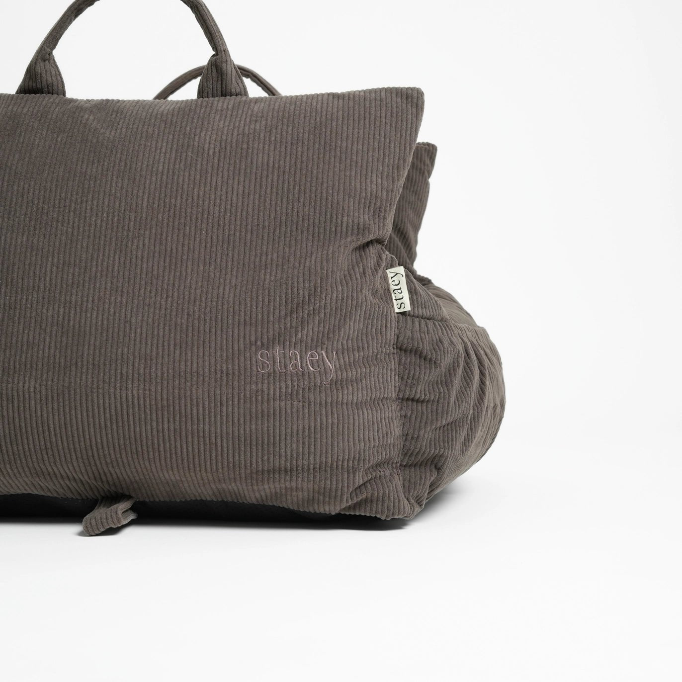 Siège Auto pour Chien Lara 3 - en - 1 Staey – Confort & Style - STAEY - DOG DéliCAT