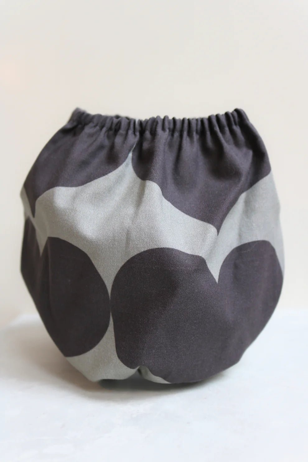 Snood en coton pour chien – Motif cœurs gris – Lou & Co. - Lou and co. - DOG DéliCAT