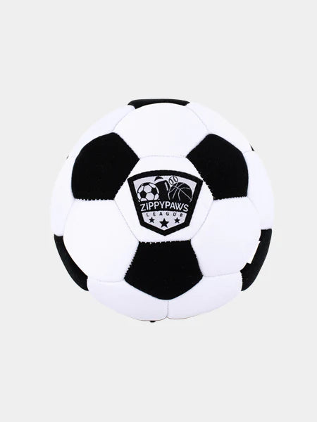 balle de Football SportsBallz en peluche pour chien de Zippy Paws.