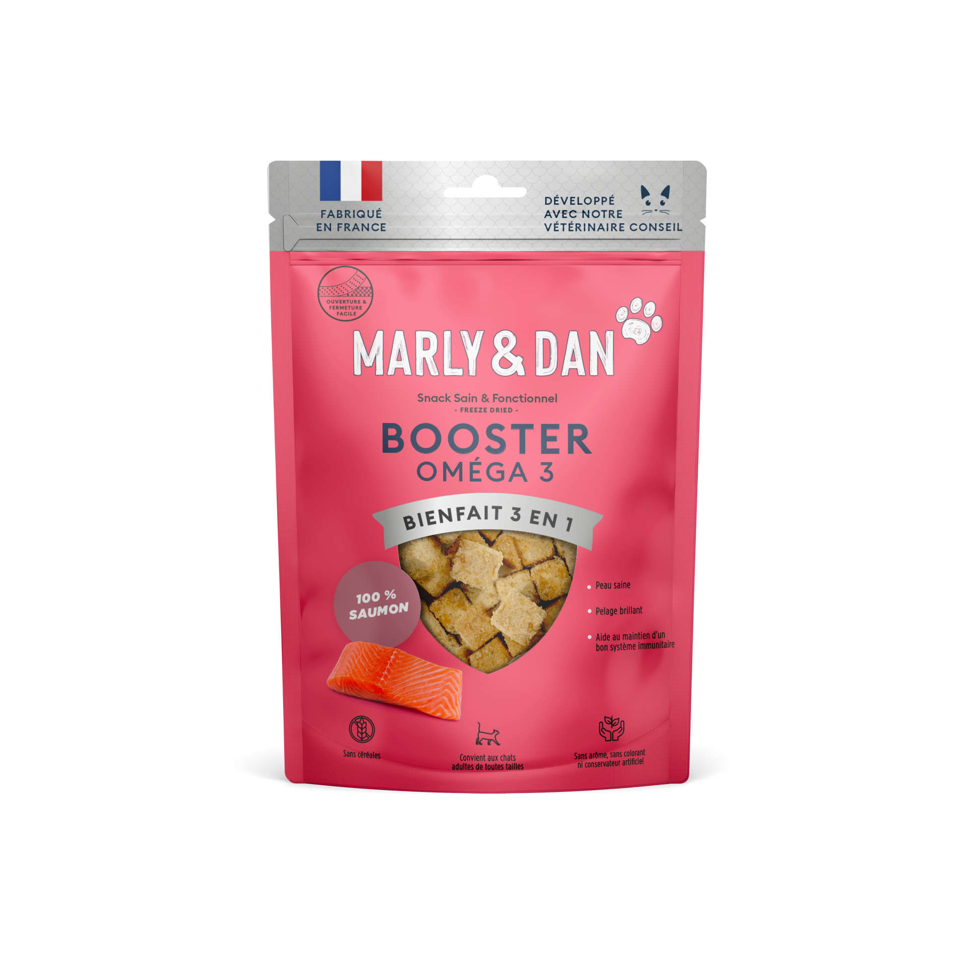 Snack 100% saumon lyophilisé pour chat - Booster OMEGA de Marly & Dan disponible chez Dog Delicat. Un régal sain pour votre chat avec les bienfaits du saumon. Achetez dès maintenant chez Dog Delicat, votre boutique en ligne de confiance.