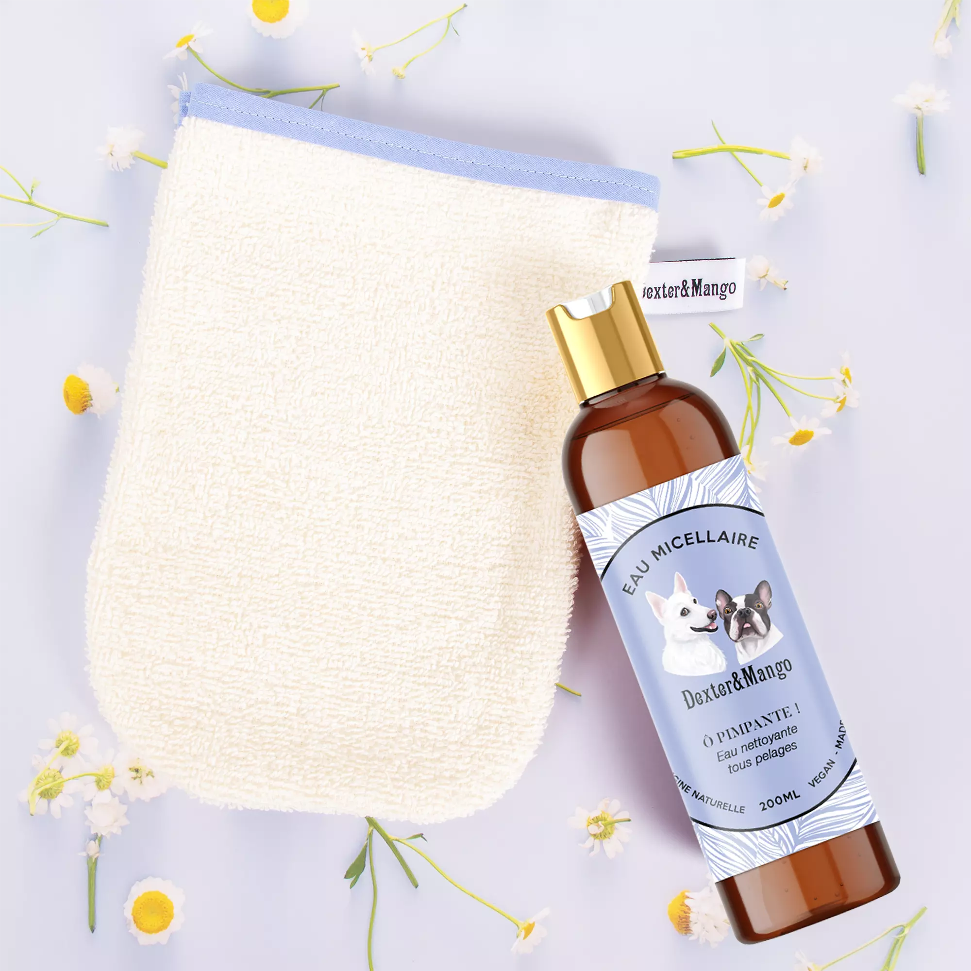 Gant nettoyant lavable, à utiliser idéalement avec notre eau micellaire Ô Pimpante Dexter & Mango  ! pour un nettoyage écologique. Confectionné avec amour à Machecoul, par les petites mains de la mamie de Dexter & Mango ! A retrouver chez DOG DELICAT.